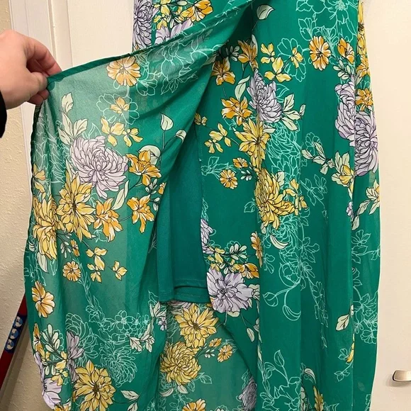 Gorgeous AUW Green Dress - Picture 8 of 10